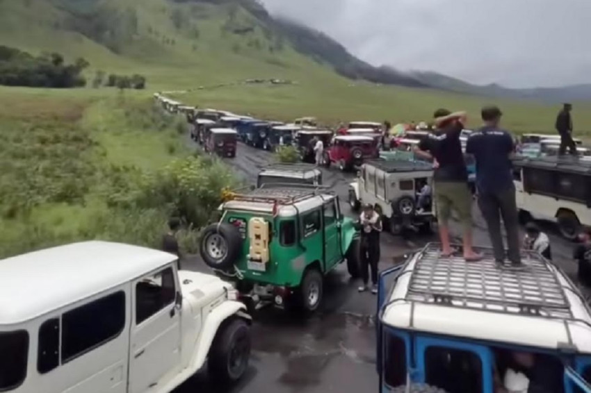 Horor Macet Menuju Bromo hingga 3 Jam, Ternyata Ini Penyebabnya