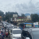 Horor Macet Sergap Jalur Puncak Bogor saat Liburan Isra Mikraj dan Imlek