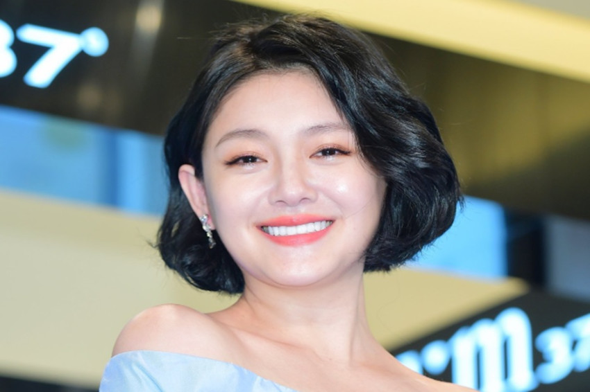 Ibu Barbie Hsu Nyatakan Perang dengan Wang Xiaofei demi Lindungi Warisan Putrinya