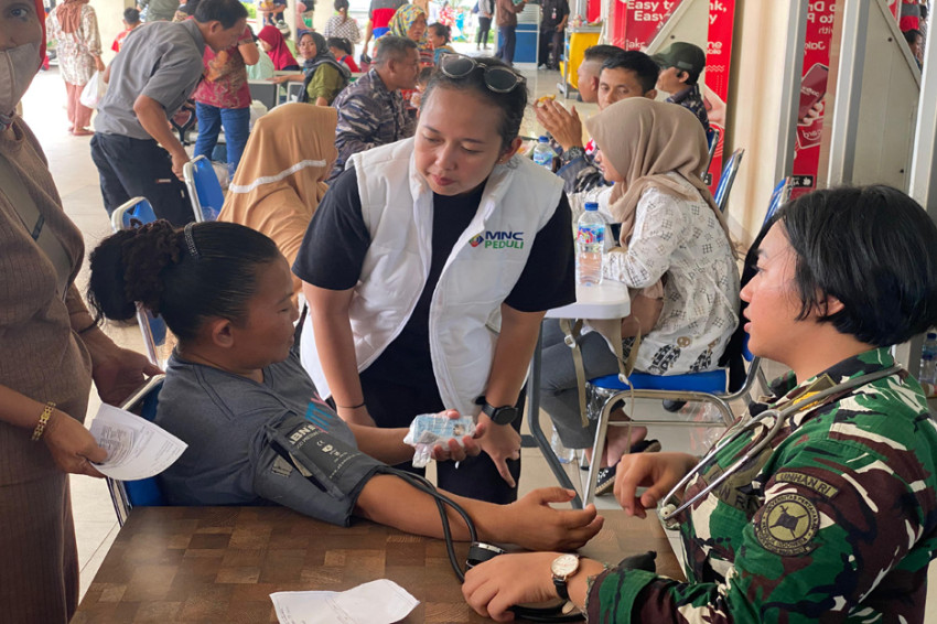 Koarmada Gelar Bakti Sosial di Pelabuhan Muara Angke, Warga: Menghemat Pengeluaran