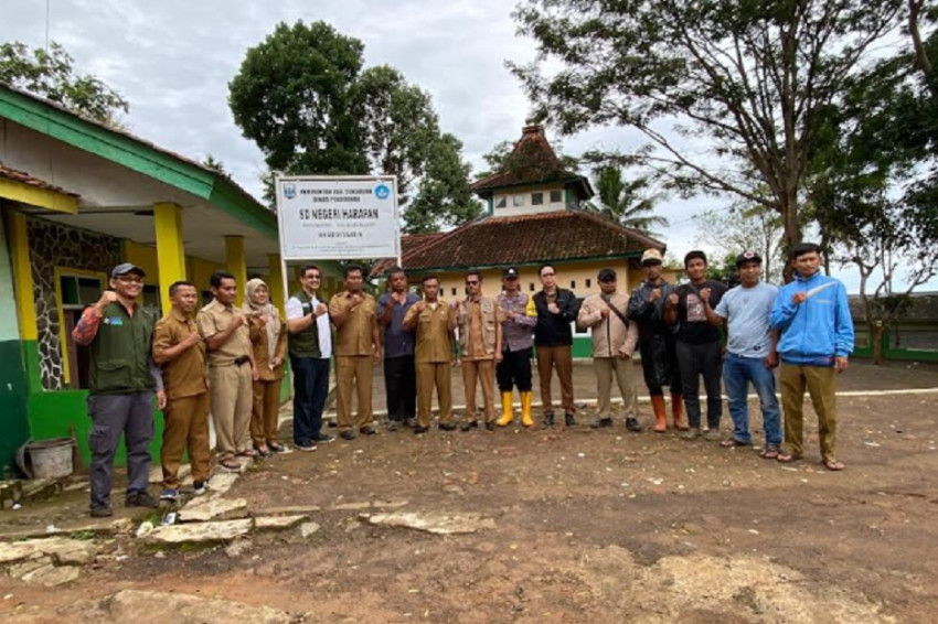 MNC Peduli Donasikan Buku dan Alat Mewarnai ke SD Terdampak Bencana di Sukabumi