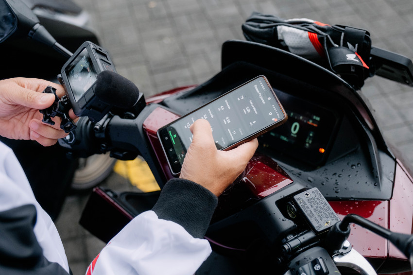 Smartphone dan Motor Menyatu! New Honda PCX160 Hadirkan Pengalaman Motoran Modern